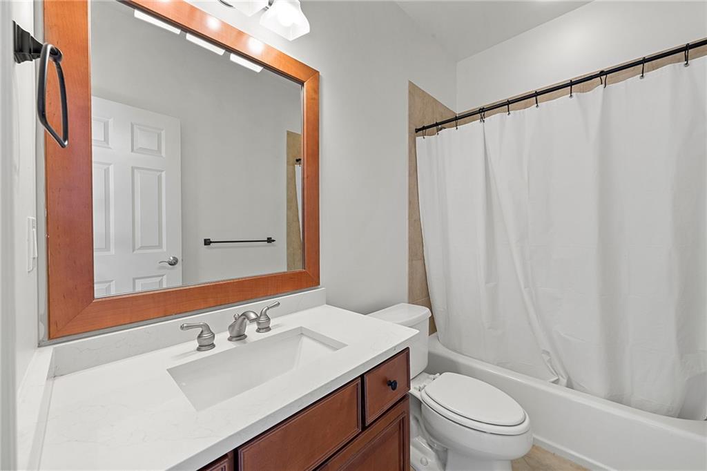 4340 Bridgehaven Drive SE Unit 17