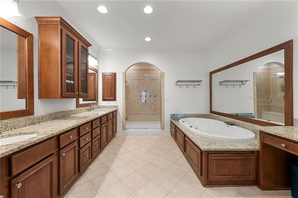 4340 Bridgehaven Drive SE Unit 17