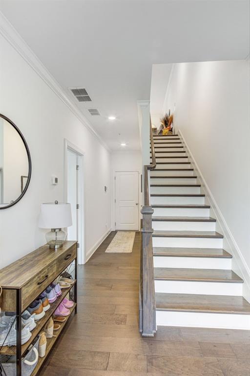 6643 Beacon Drive