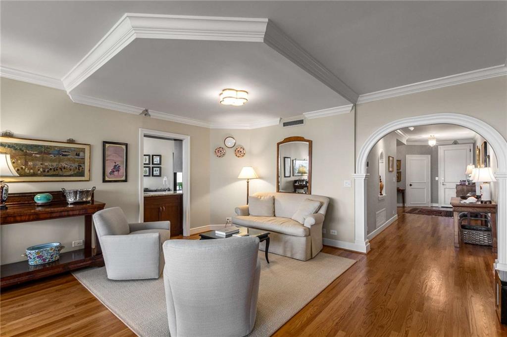 2660 Peachtree Road NW Unit 16F