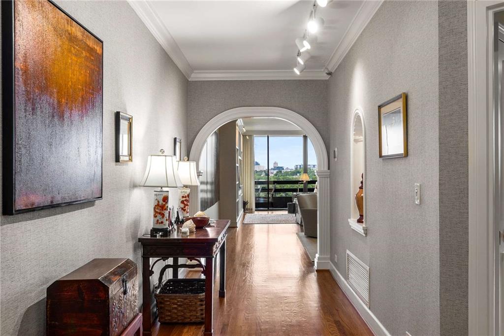 2660 Peachtree Road NW Unit 16F