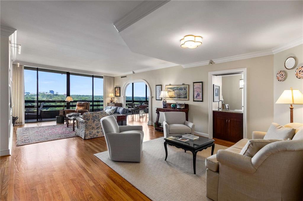 2660 Peachtree Road NW Unit 16F