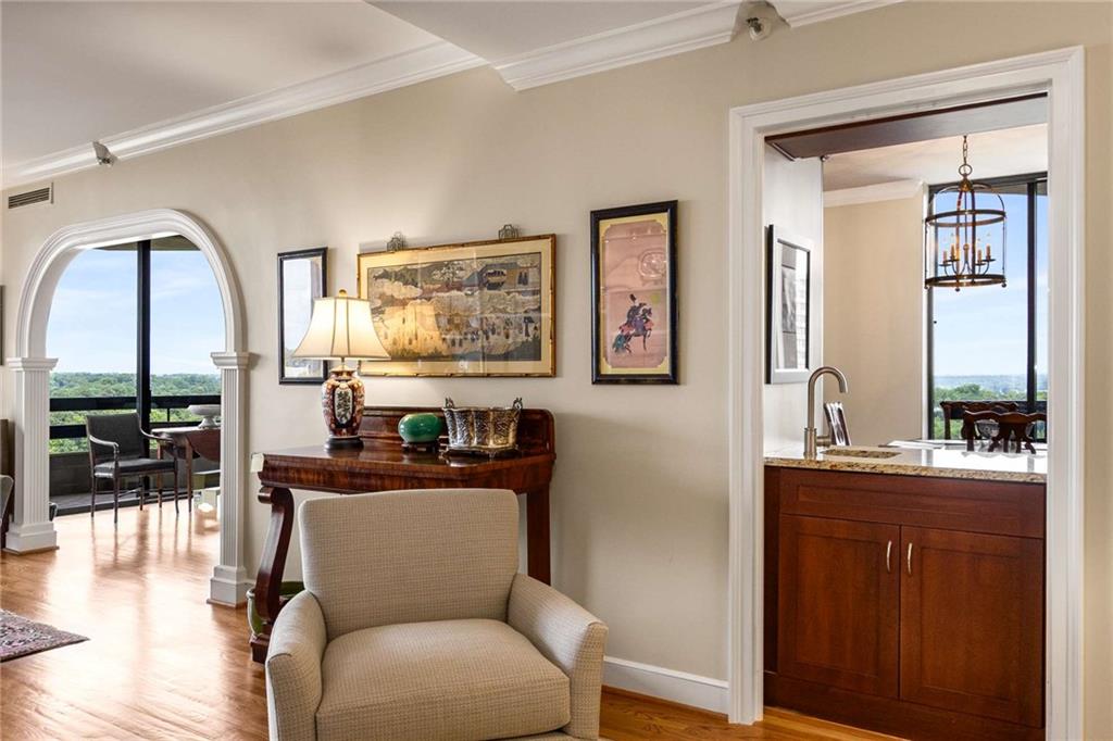 2660 Peachtree Road NW Unit 16F