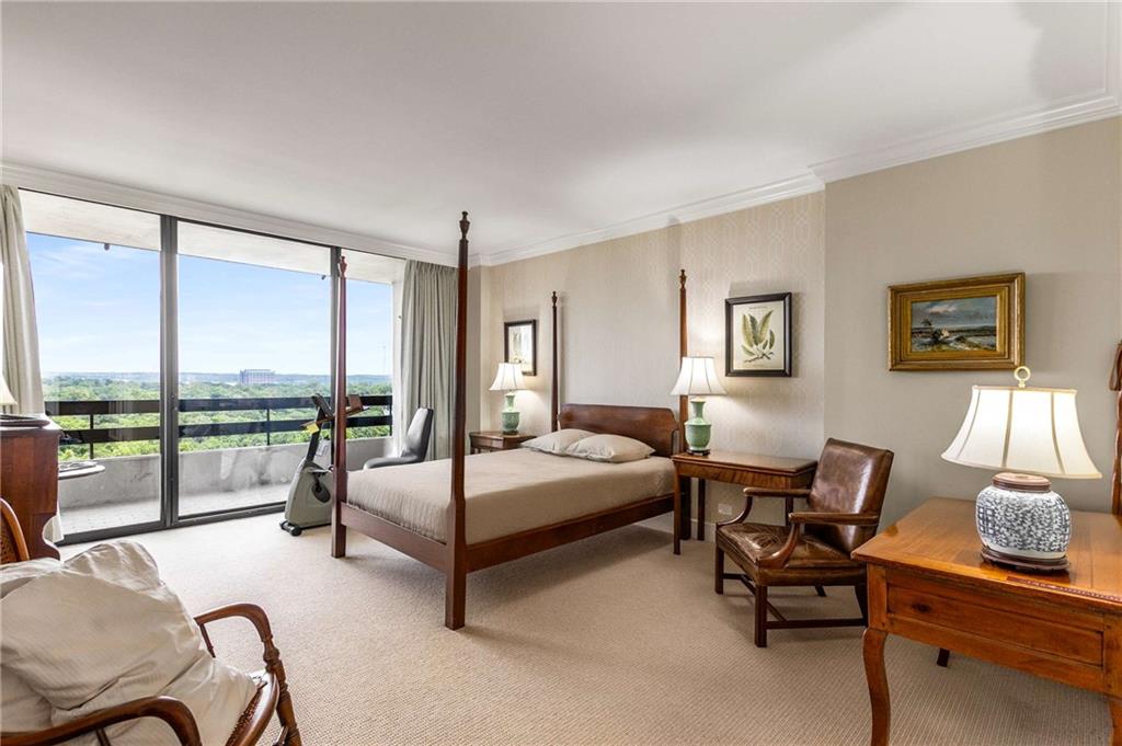 2660 Peachtree Road NW Unit 16F