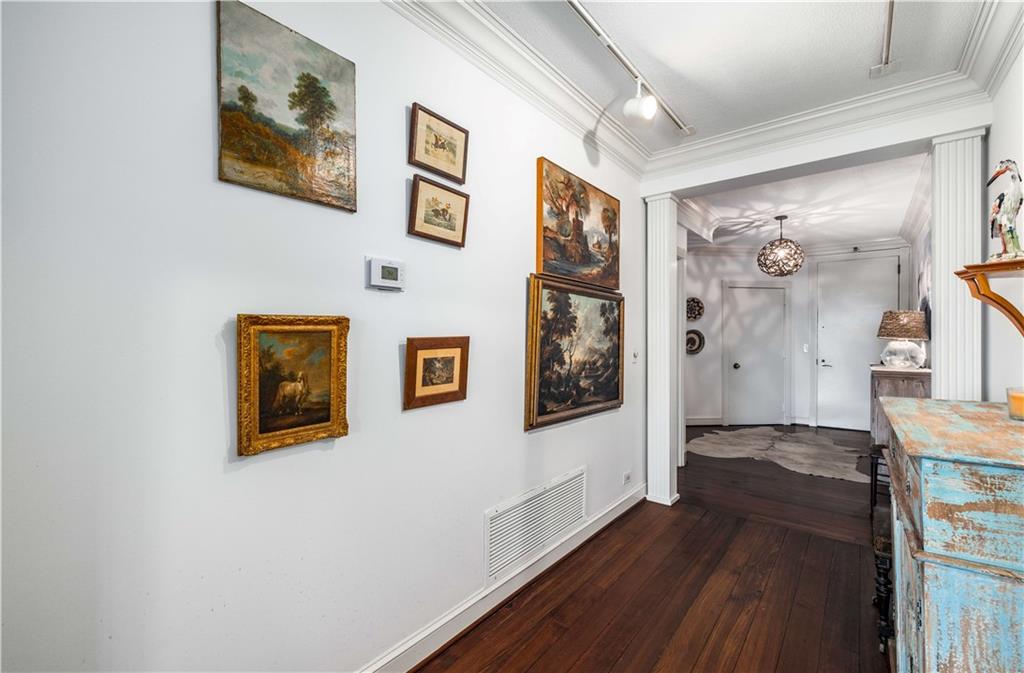 2660 Peachtree Road NW Unit 10F