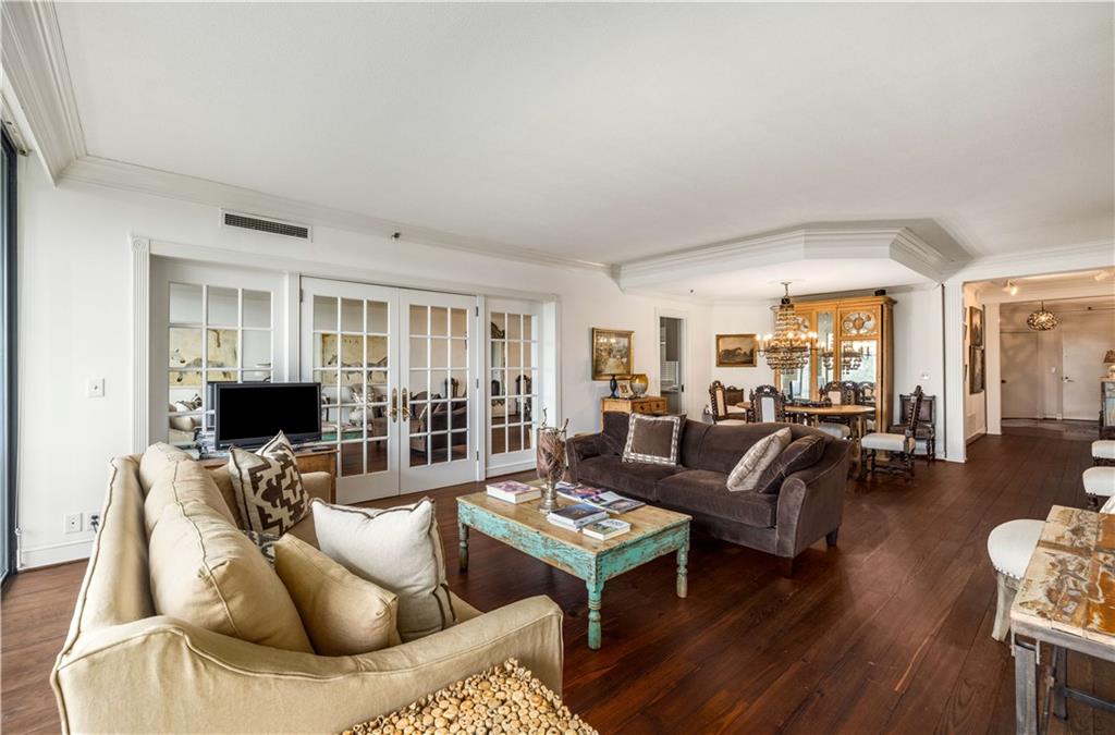 2660 Peachtree Road NW Unit 10F