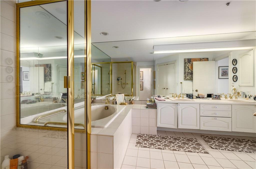 2660 Peachtree Road NW Unit 10F