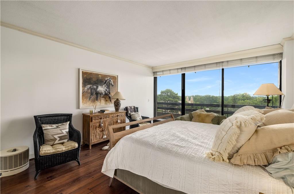 2660 Peachtree Road NW Unit 10F