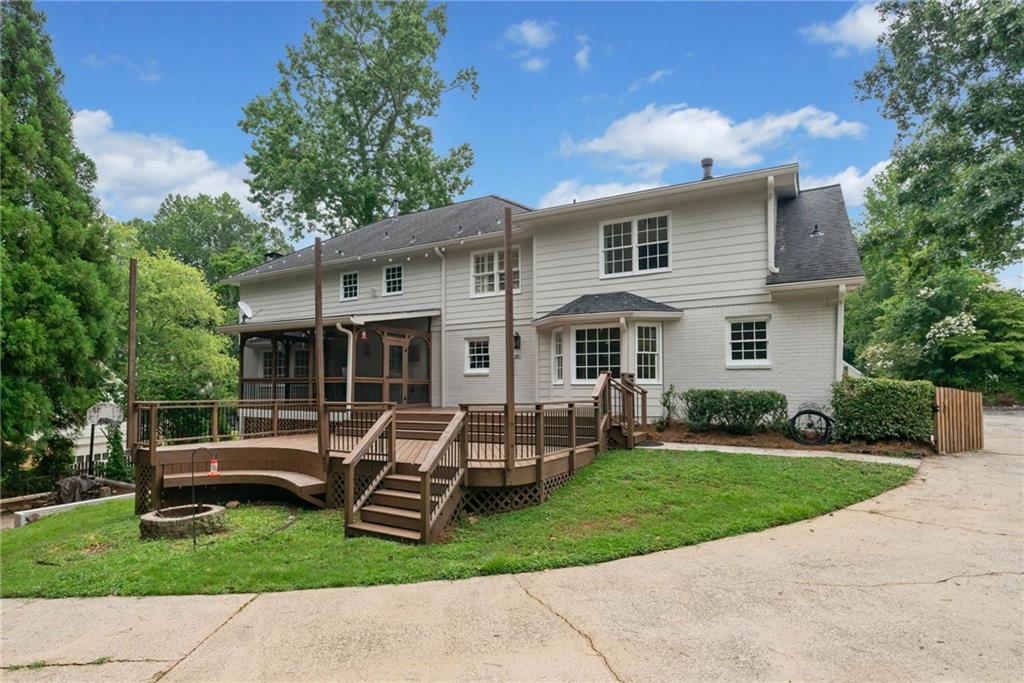 150 Marsh Glen Point