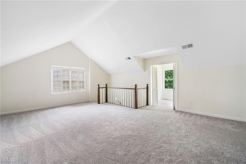 150 Marsh Glen Point