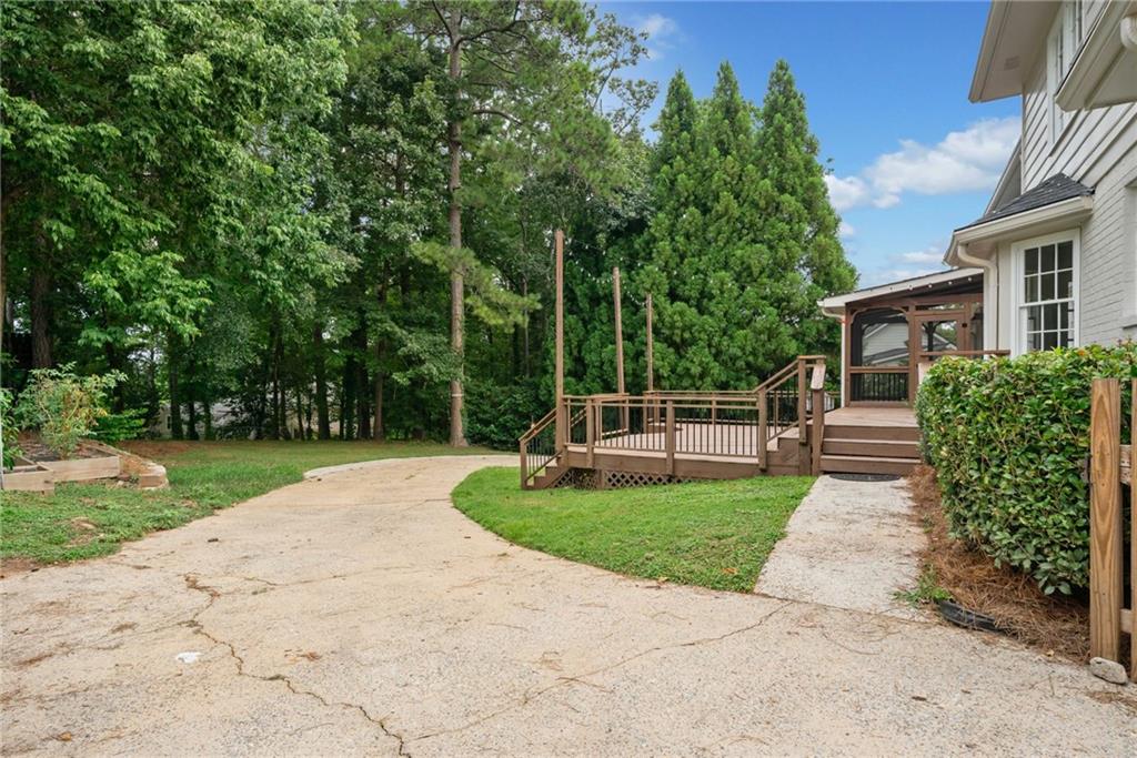 150 Marsh Glen Point