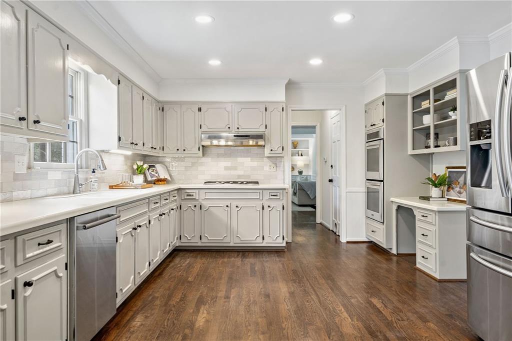 150 Marsh Glen Point