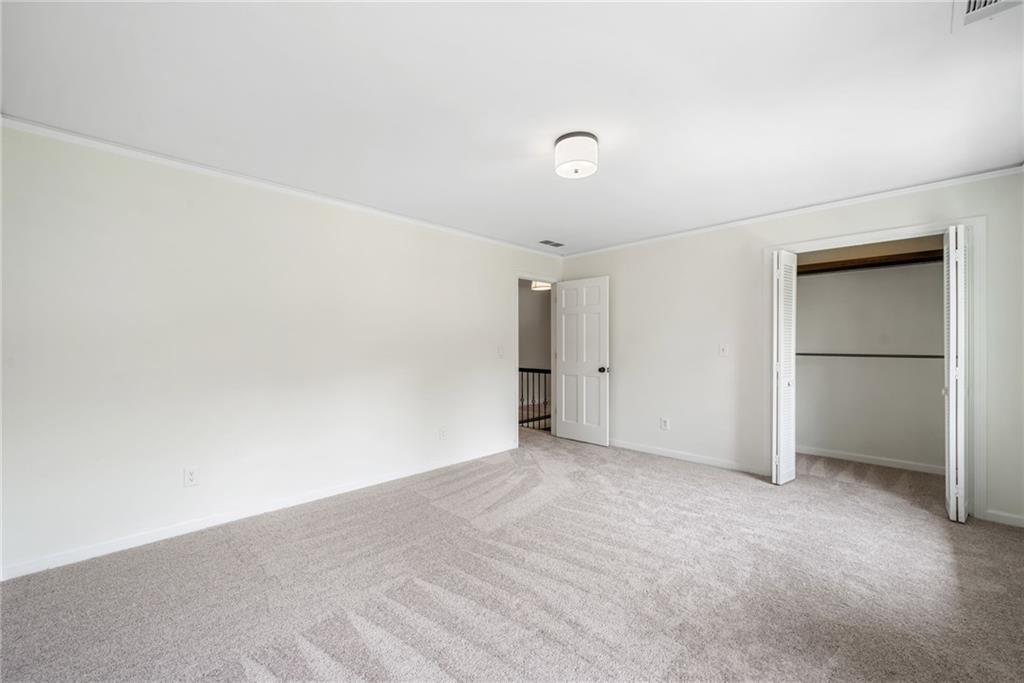 150 Marsh Glen Point