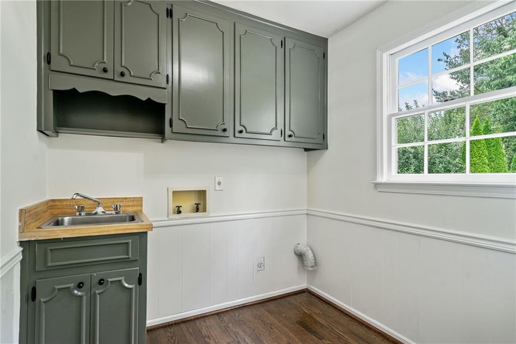 150 Marsh Glen Point