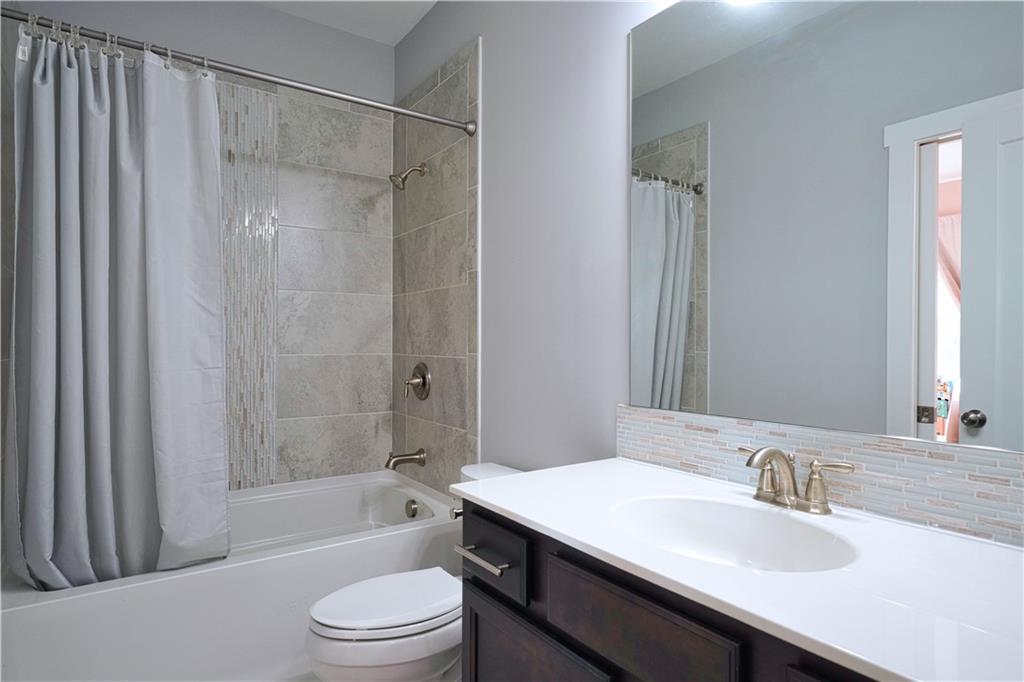 6030 Richwood Circle