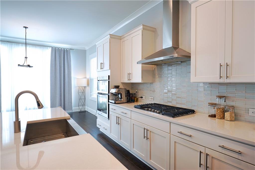 6030 Richwood Circle