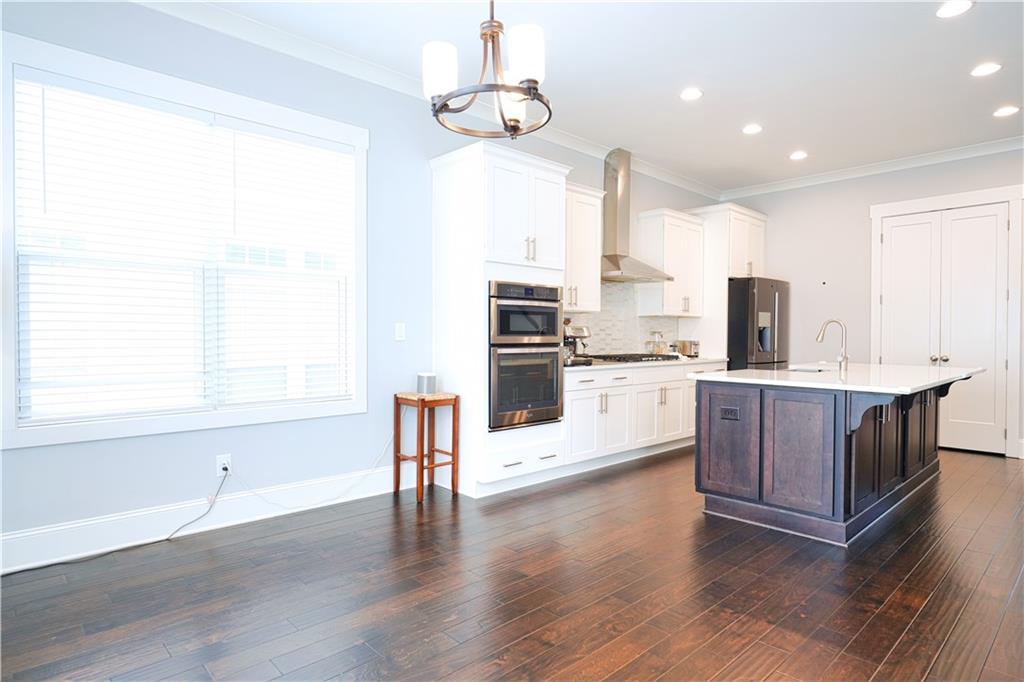 6030 Richwood Circle