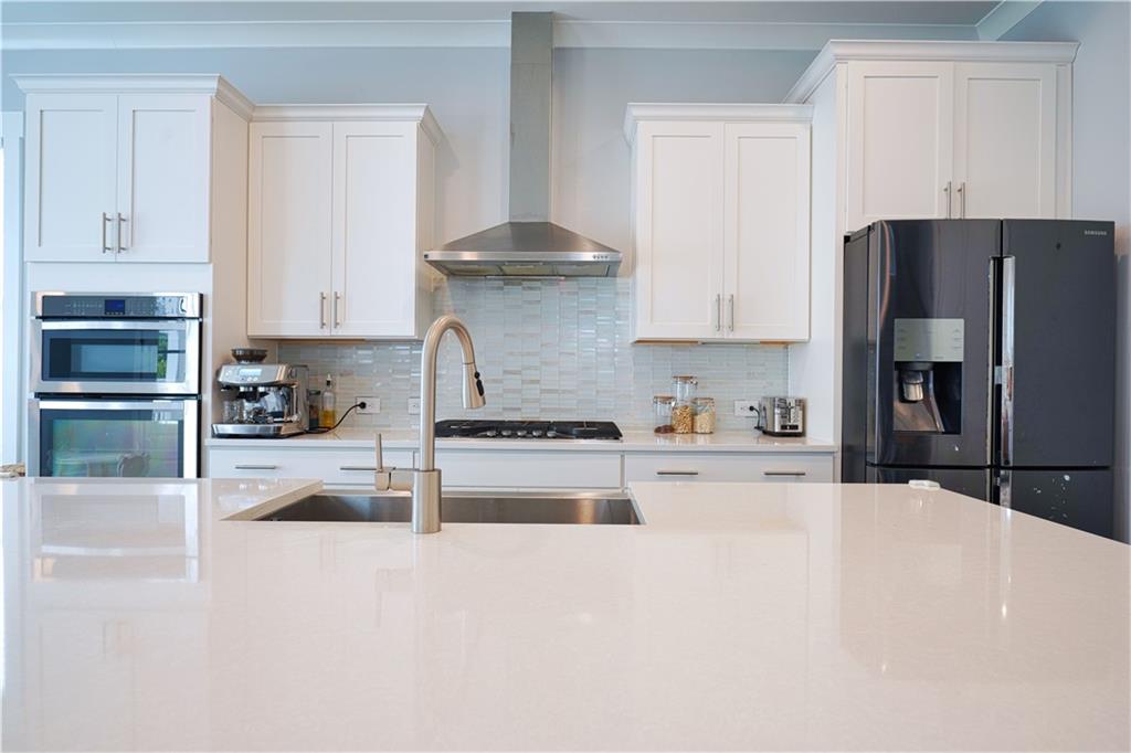 6030 Richwood Circle