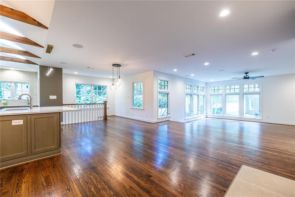 367 Greenwood Avenue