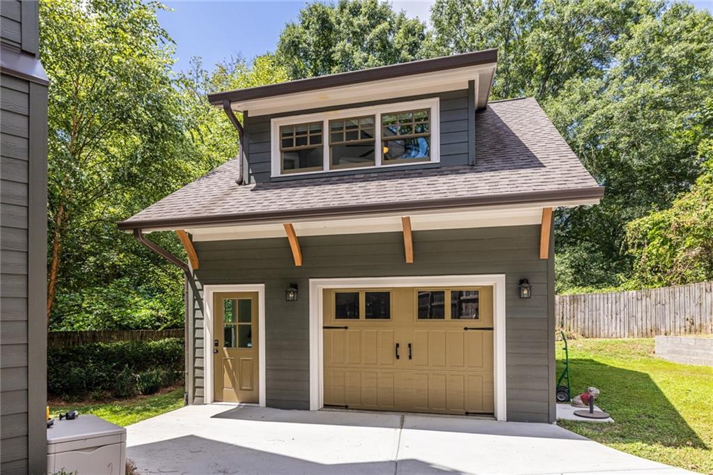 367 Greenwood Avenue