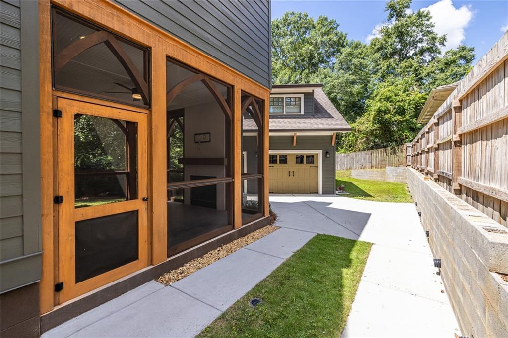 367 Greenwood Avenue