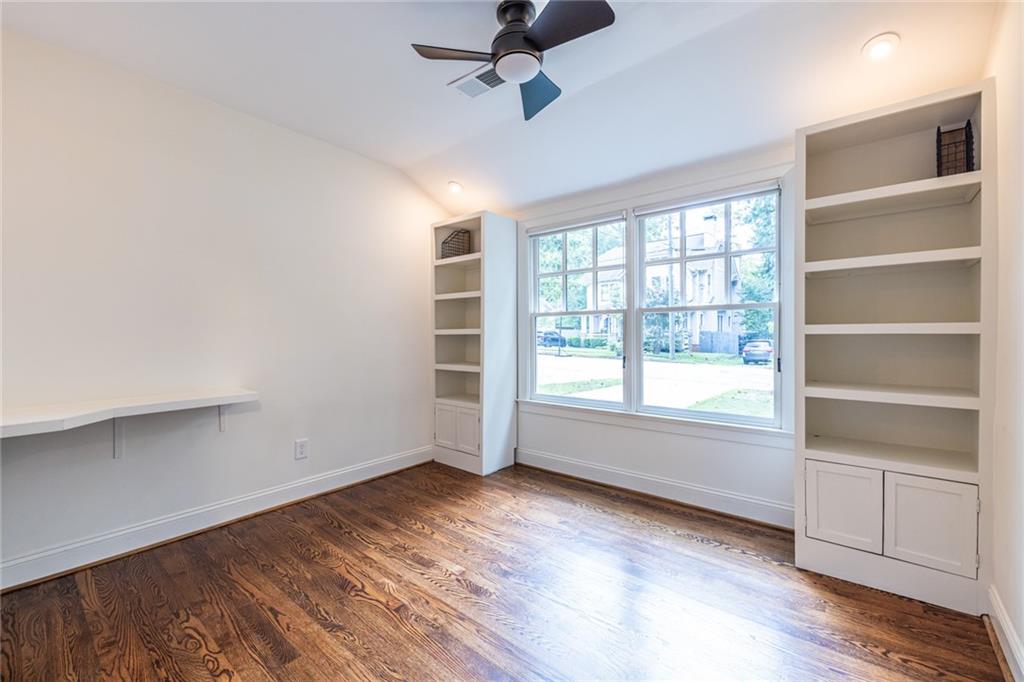 367 Greenwood Avenue