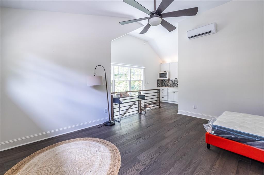 367 Greenwood Avenue