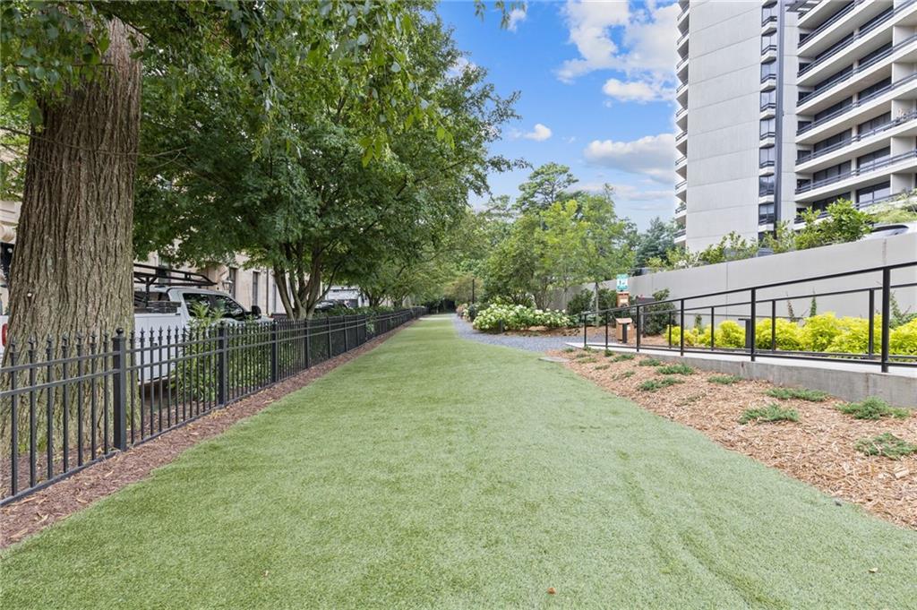 2660 Peachtree Road NW Unit 30G