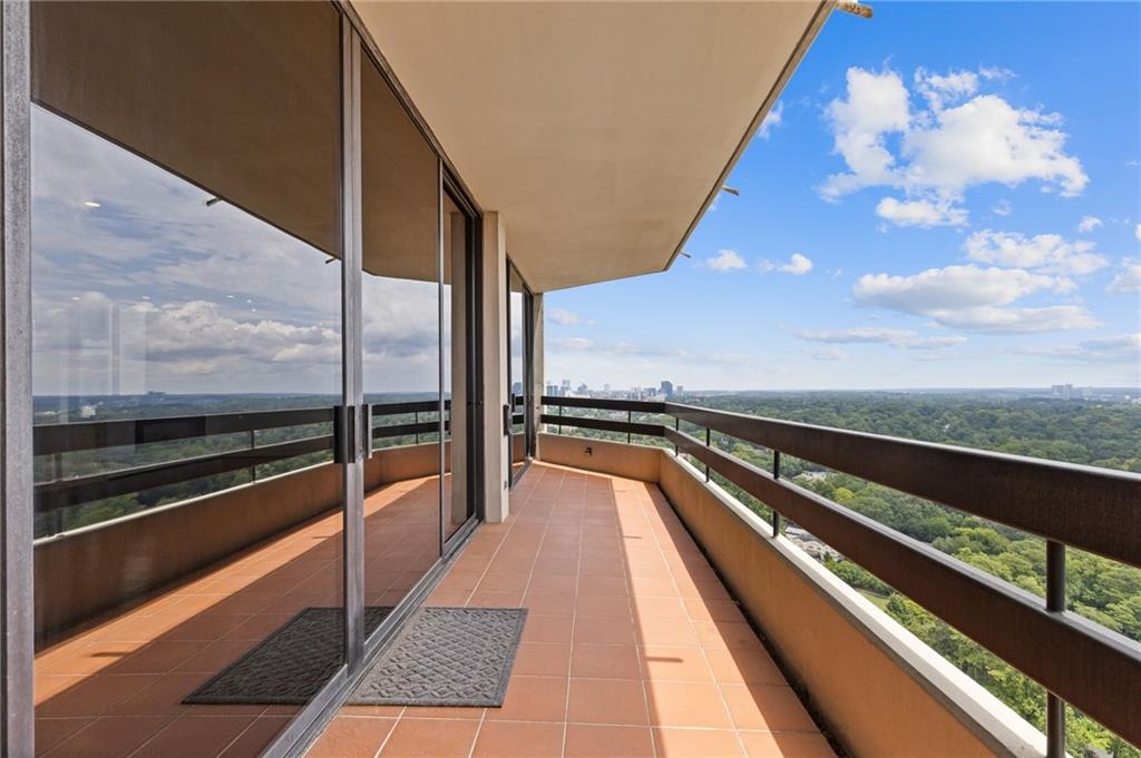 2660 Peachtree Road NW Unit 30G