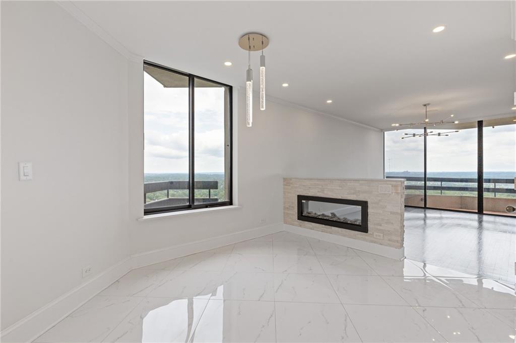 2660 Peachtree Road NW Unit 30G