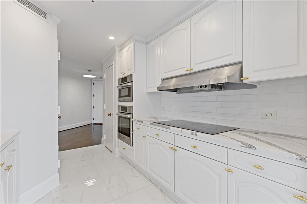 2660 Peachtree Road NW Unit 30G