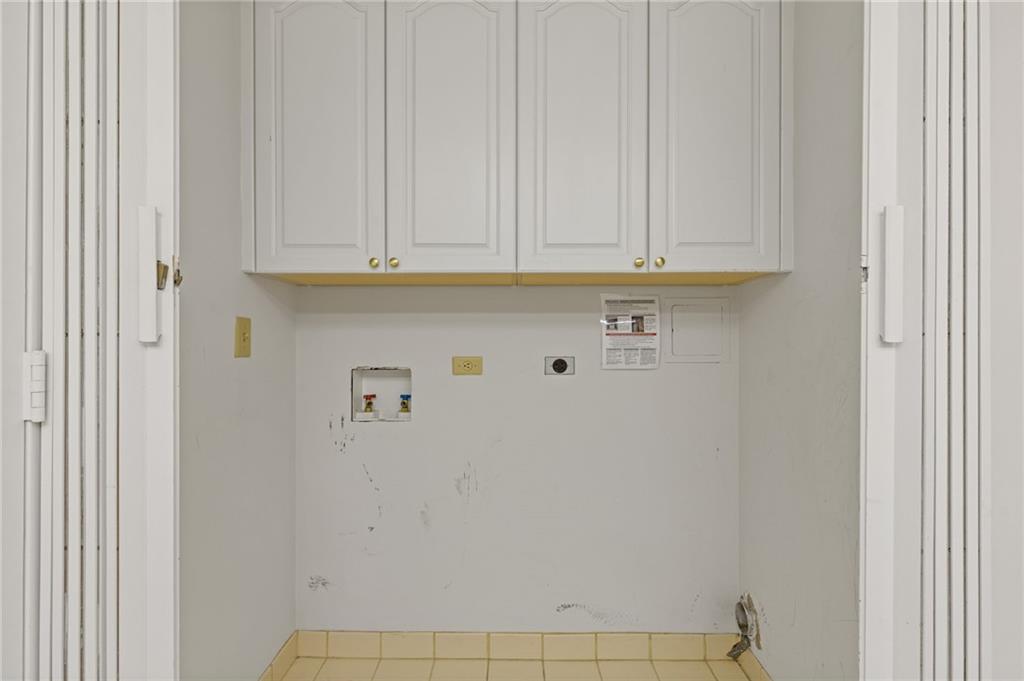 2660 Peachtree Road NW Unit 30G