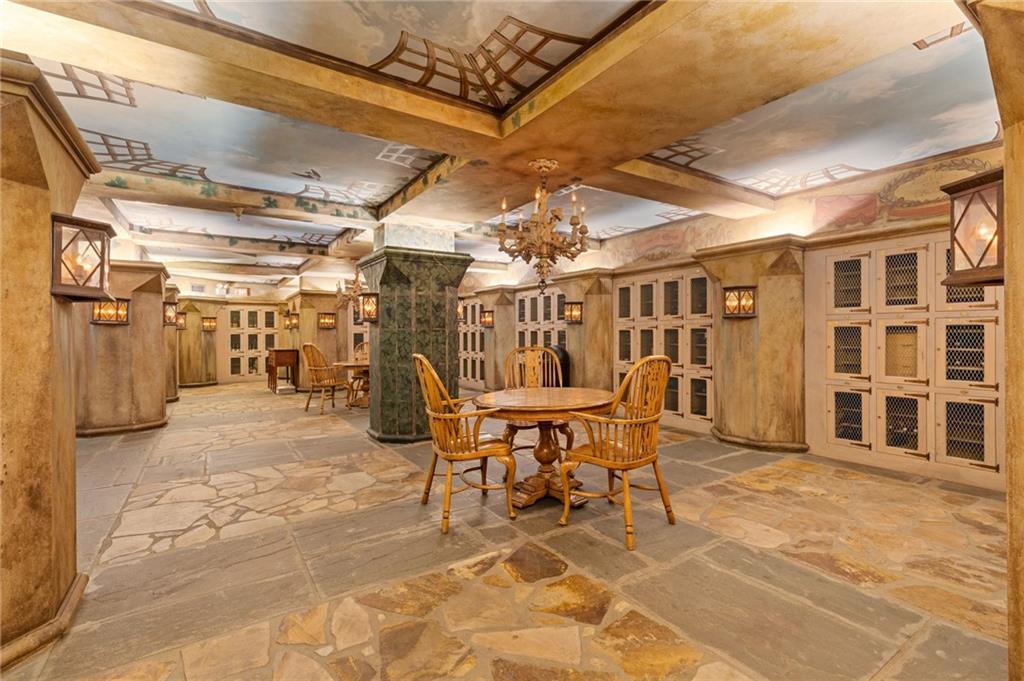 2660 Peachtree Road NW Unit 30G