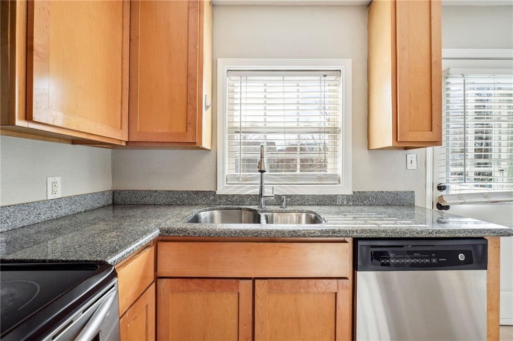 2015 Bixby Street SE