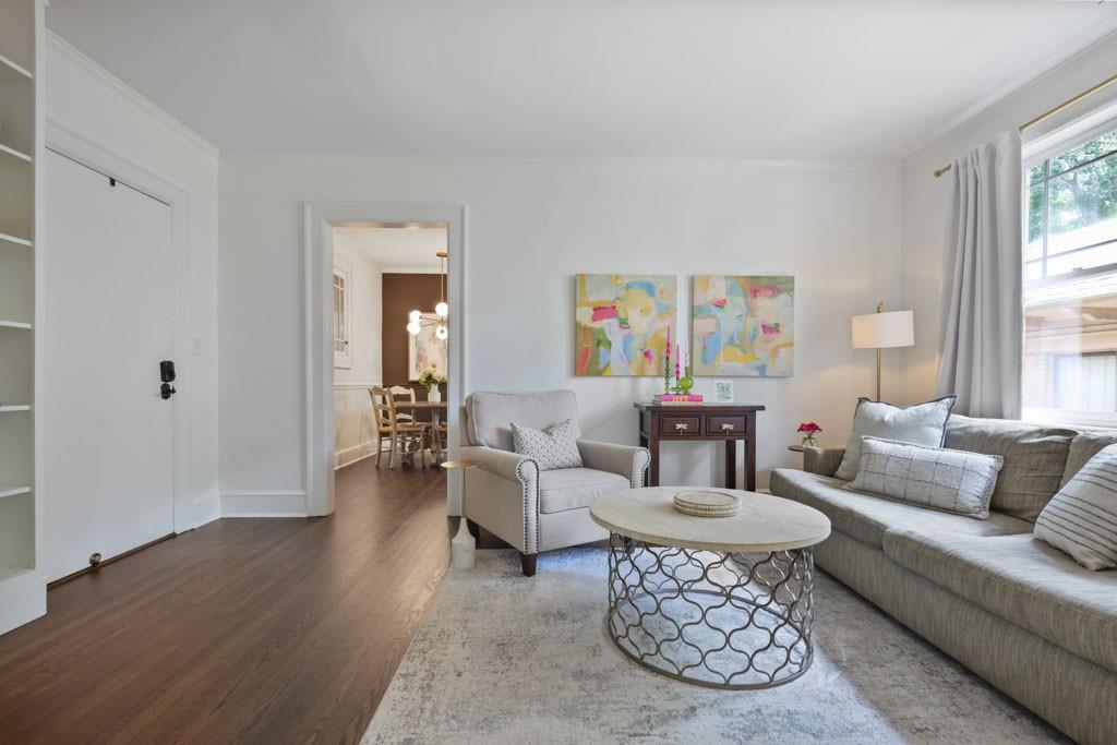 1115 Briarcliff Place NE Unit 8