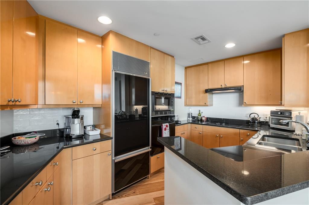 700 Park Regency Place NE Unit 1906