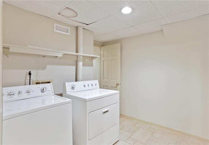 36 Ivy Parkway NE Unit 1112