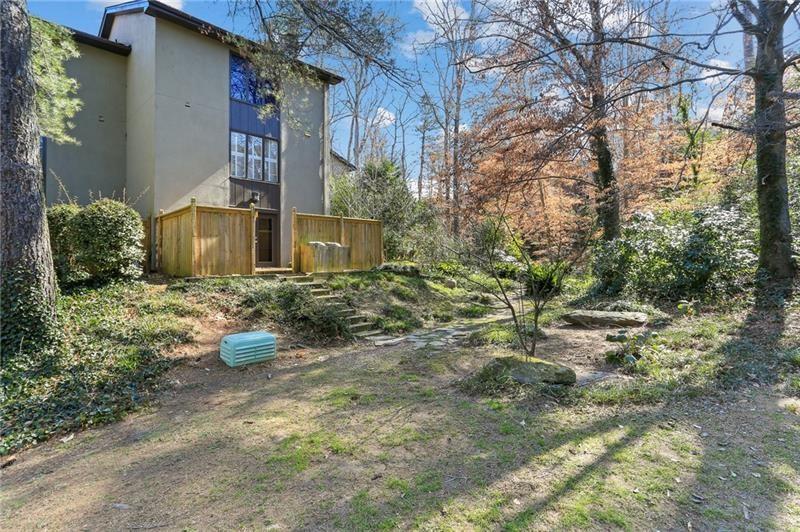 36 Ivy Parkway NE Unit 1112