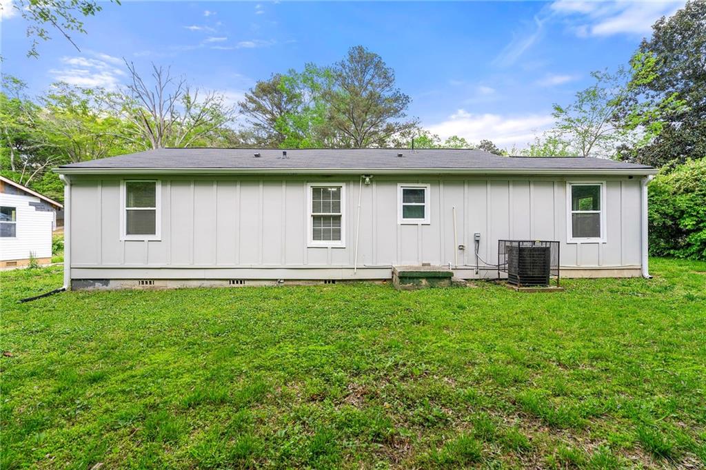 2222 Penelope Street NW