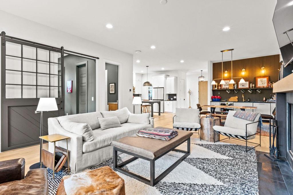 1412 Carroll Drive NW