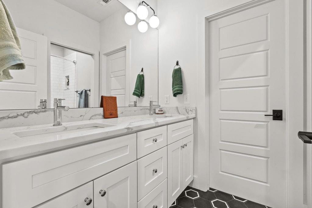 1412 Carroll Drive NW