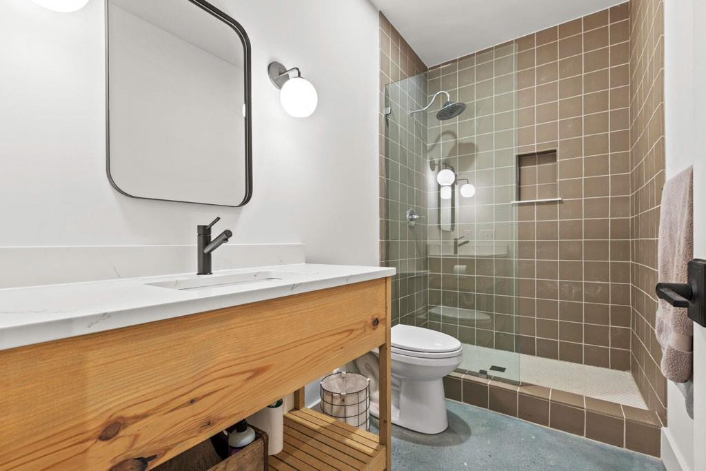 1412 Carroll Drive NW