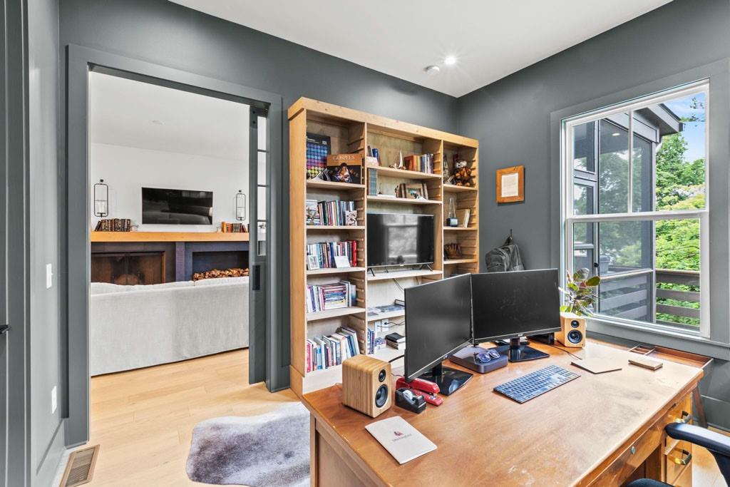 1412 Carroll Drive NW