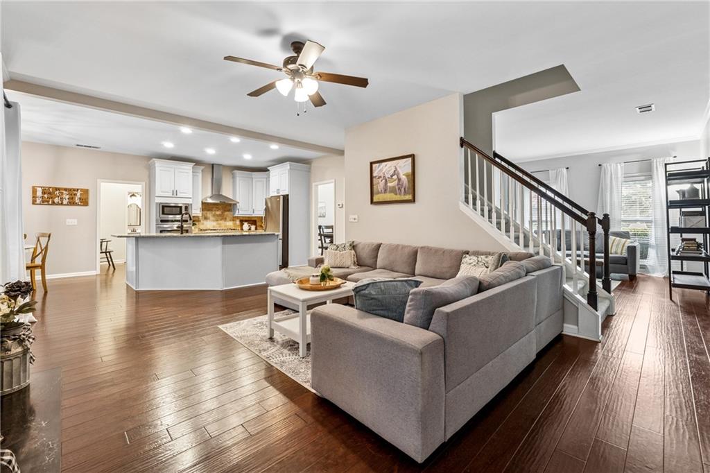 4632 Waters Edge Lane NW