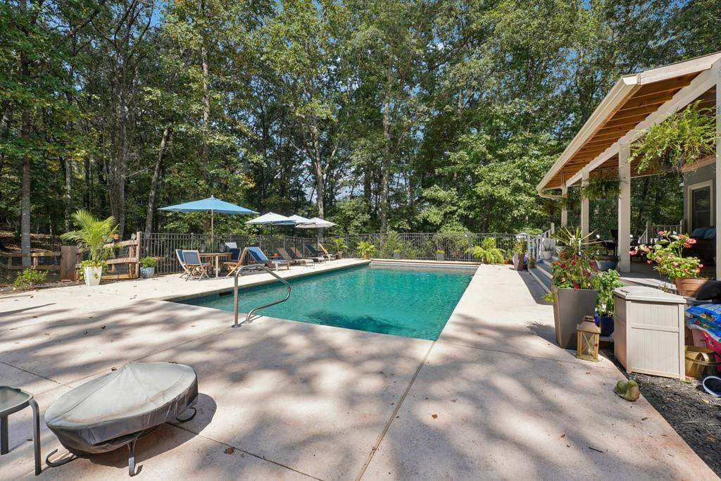 5767 W Phillips Mill Road