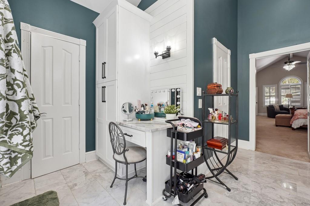 5767 W Phillips Mill Road