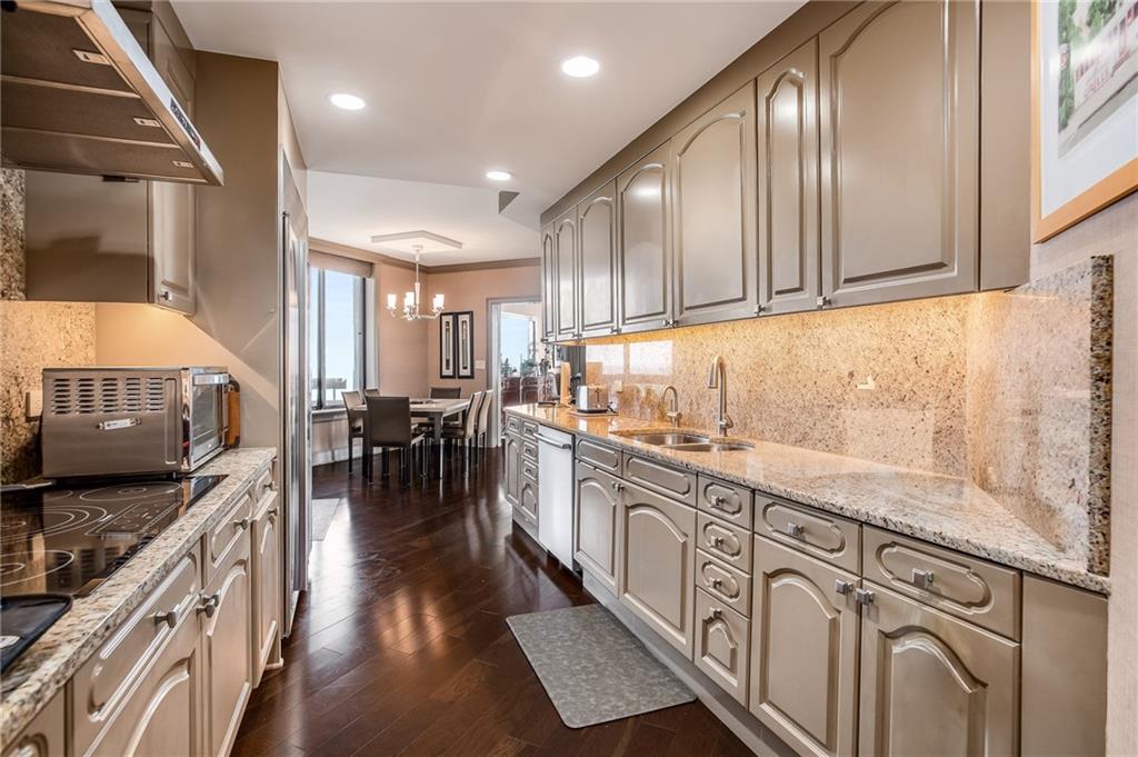 2660 Peachtree Road NW Unit 38E