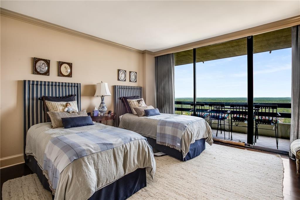 2660 Peachtree Road NW Unit 38E