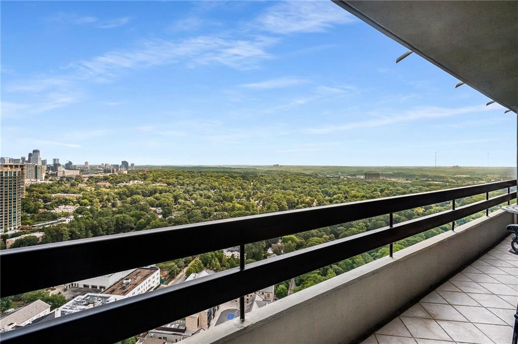 2660 Peachtree Road NW Unit 38E