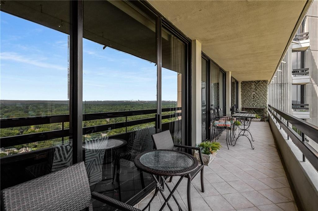 2660 Peachtree Road NW Unit 38E